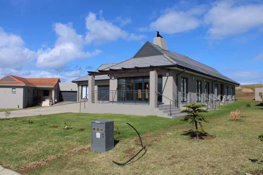 3 Bedroom Property for Sale in Kidds Beach Eastern Cape